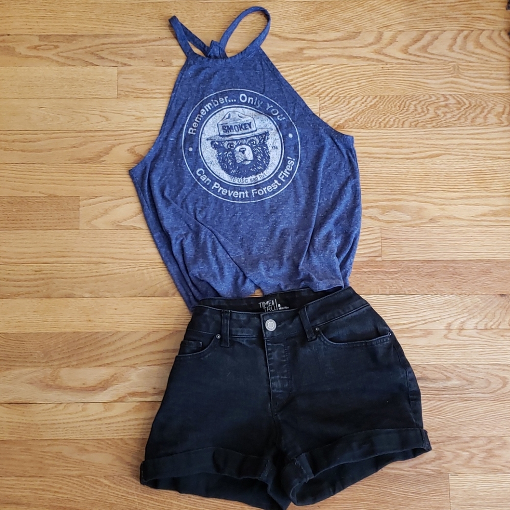 Smokey the Bear Tank top small